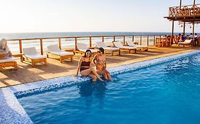 Hotel Costa Blanca de Vichayito